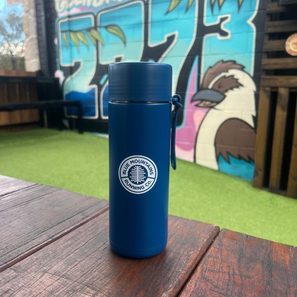 http://www.bluemtnsrunningco.com.au/cdn/shop/products/Frank-Green-Ceramic-Reusable-Bottle-595ml-Blue-Blue-Mountains-Running-Co_630x630.jpg?v=1660188493